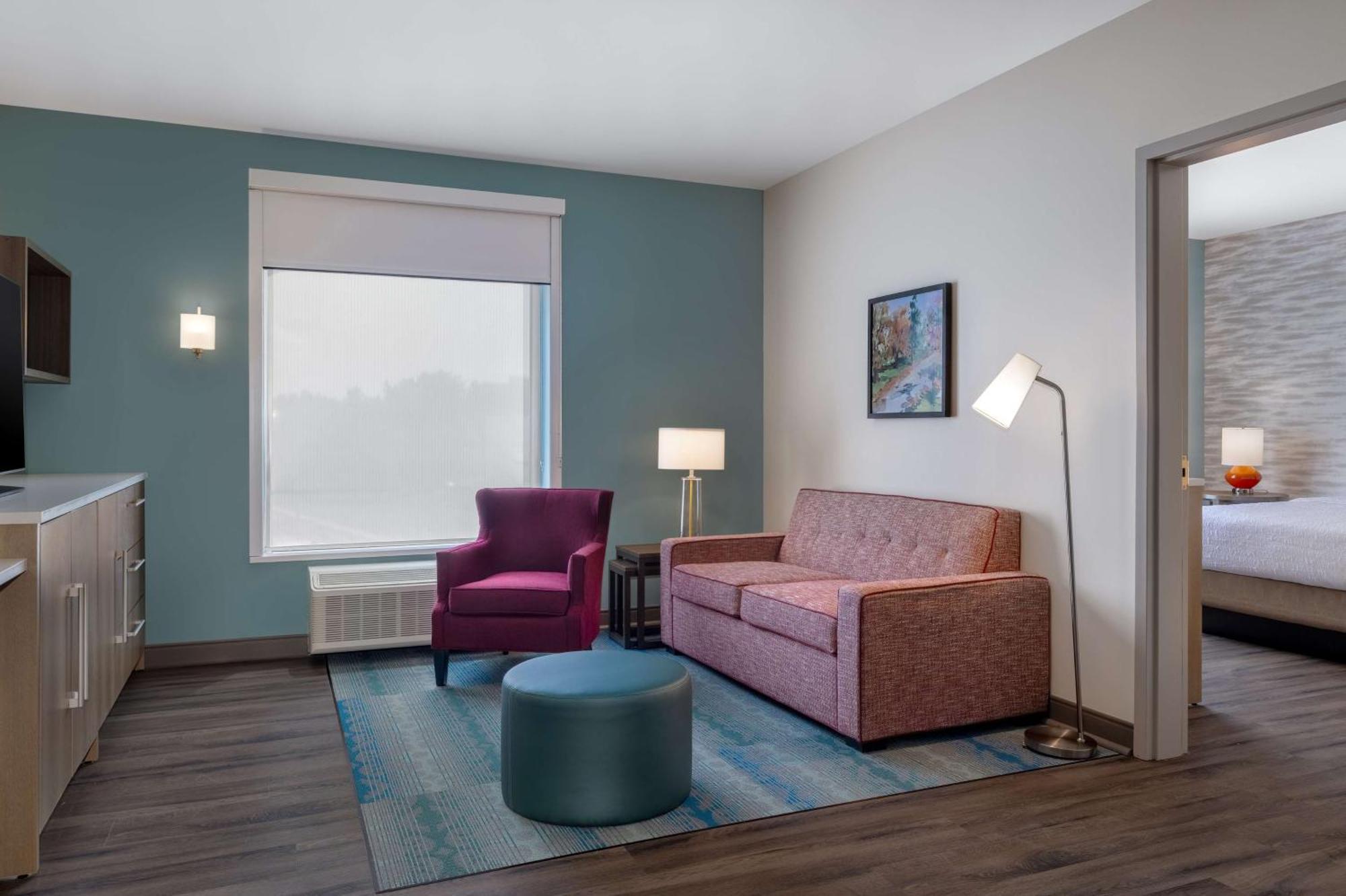 Home2 Suites By Hilton Bristol Exterior photo